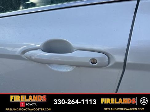 Used 2023 Toyota Camry XLE image 34