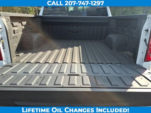 Used 2026 Chevrolet Silverado 1500 High Country AWD/4WD image 10