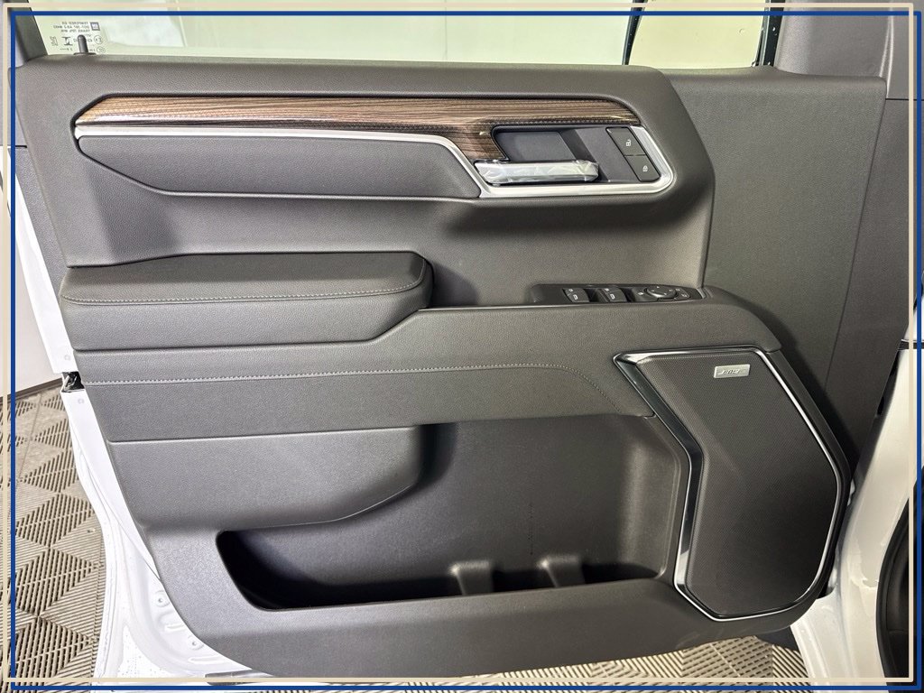 New 2026 Chevrolet Silverado 1500 RST w/ Safety Package AWD/4WD image 28
