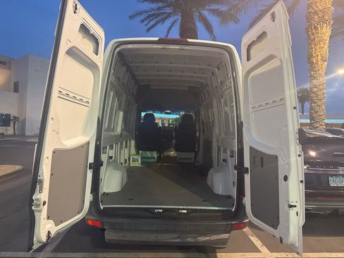 Used 2012 Mercedes-Benz Sprinter 144 Cargo image 4