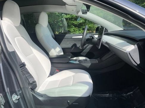 Used 2023 Tesla Model Y Long Range AWD/4WD image 20