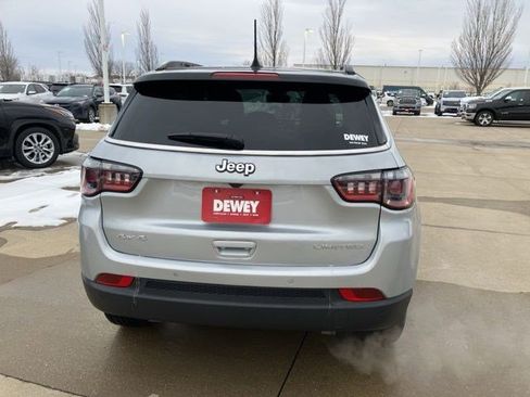 Certified 2025 Jeep Compass Limited image 7