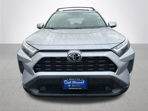 Used 2025 Toyota RAV4 XLE image 3