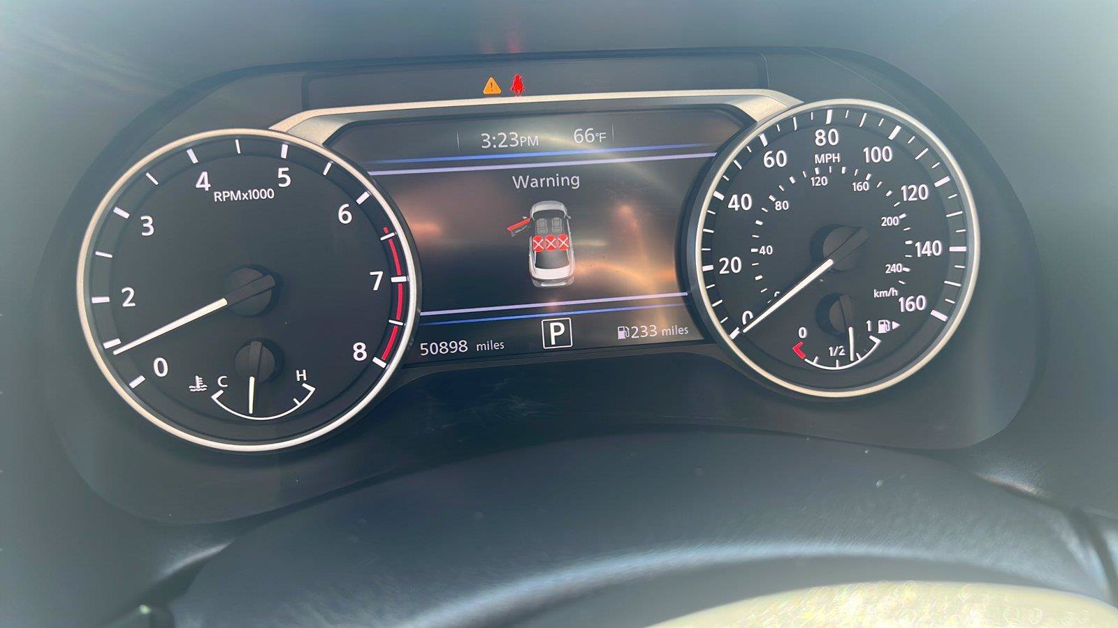 Used 2025 Nissan Sentra SV FWD image 12