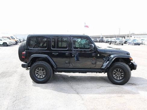 Used 2024 Jeep Wrangler Rubicon 392 image 6