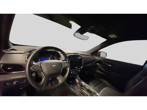 Used 2022 Chevrolet Traverse RS image 10