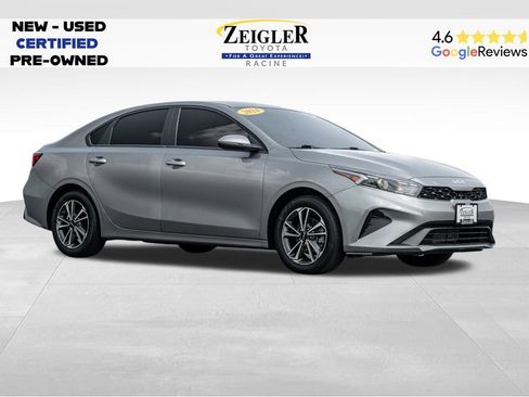 Used 2024 Kia Forte LXS w/ LXS Technology Package FWD image 1