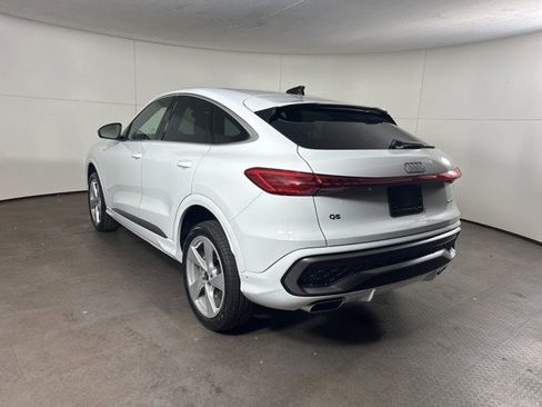 New 2025 Audi Q5 Premium Plus image 7