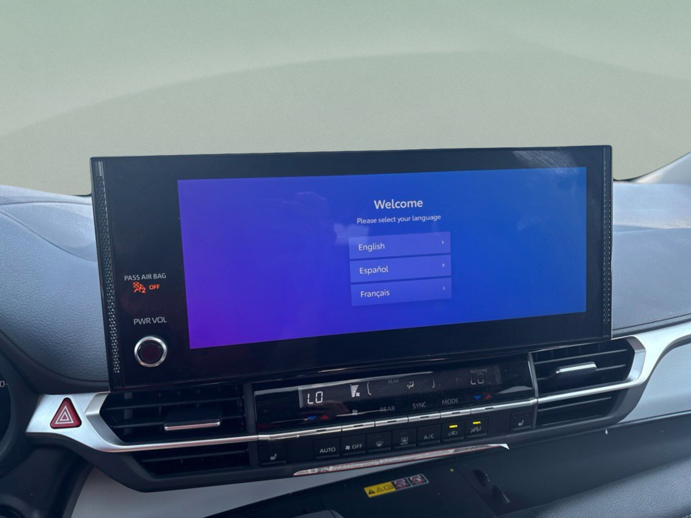 Certified 2026 Toyota Sienna XLE FWD image 16