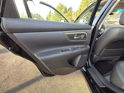 Used 2015 Nissan Altima 2.5 SL w/ Technology Package image 33