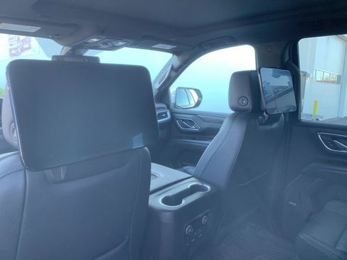 Used 2021 Chevrolet Tahoe Z71 w/ Luxury Package image 10