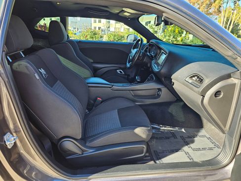 Used 2021 Dodge Challenger R/T Scat Pack w/ Shaker Package image 23