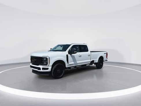 New 2026 Ford F350 XLT w/ XLT Premium Package AWD/4WD image 9
