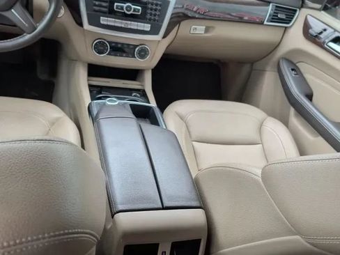 Used 2014 Mercedes-Benz ML 350 4MATIC image 24