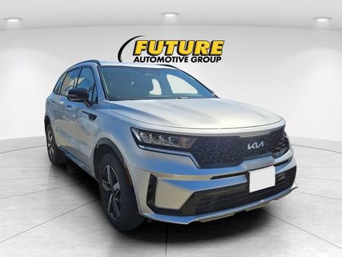 Used 2022 Kia Sorento S FWD image 1