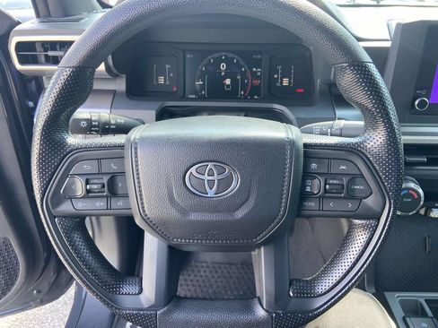 Used 2026 Toyota Tacoma SR5 RWD image 35