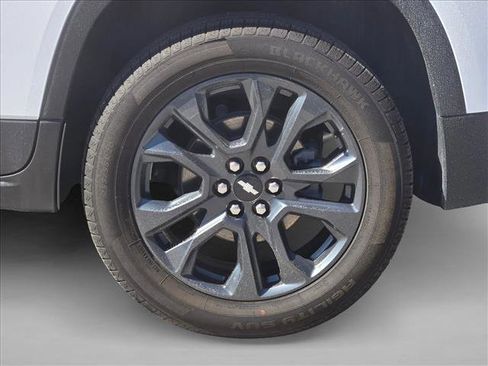 Used 2021 Chevrolet Traverse RS w/ LPO, 'HIT The Road' Package image 23