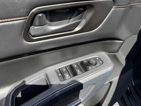 Used 2024 Nissan Pathfinder Rock Creek image 20