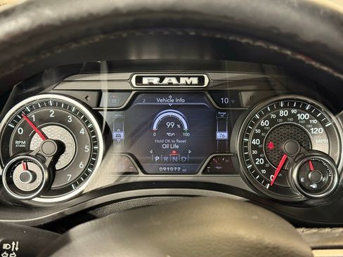 Used 2019 RAM 1500 Laramie image 23