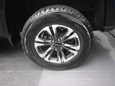 Used 2022 Chevrolet Colorado Z71 image 22