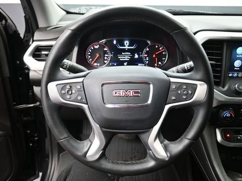 Used 2023 GMC Acadia SLT w/ Technology Package FWD image 6