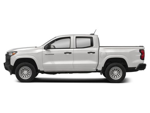 Used 2023 Chevrolet Colorado LT RWD image 2