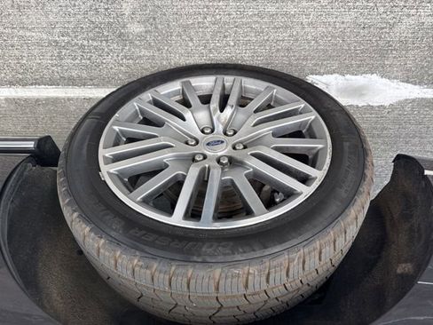 Used 2022 Ford Expedition Platinum AWD/4WD image 21