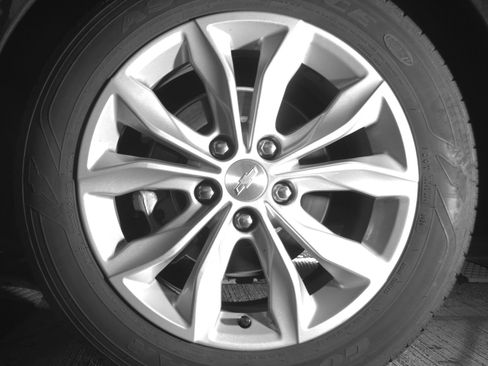 Used 2024 Chevrolet Malibu LT FWD image 14
