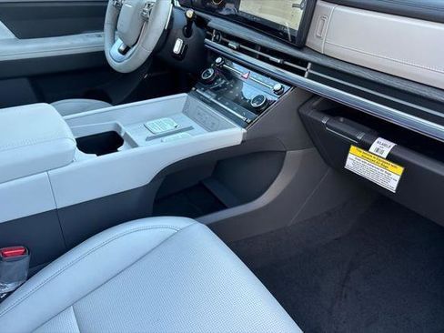 New 2026 Hyundai Santa Fe Limited image 12
