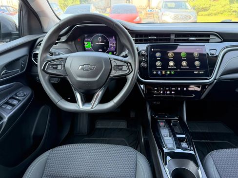 Used 2023 Chevrolet Bolt EUV LT w/ Driver Confidence Package FWD image 13