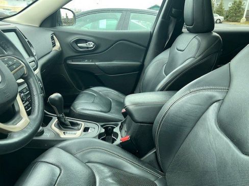 Used 2015 Jeep Cherokee Limited w/ Luxury Group image 7