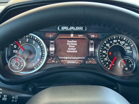 Used 2022 RAM 1500 Big Horn AWD/4WD image 22