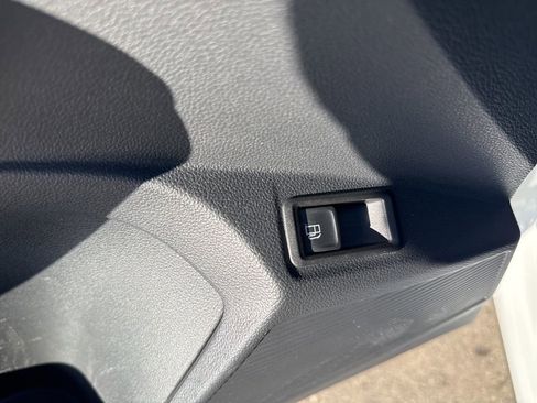 Used 2023 Volkswagen Taos S image 27