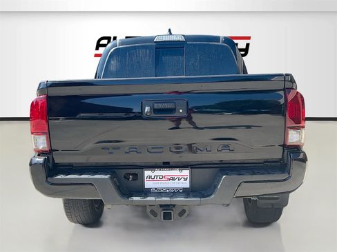 Used 2023 Toyota Tacoma TRD Sport image 6