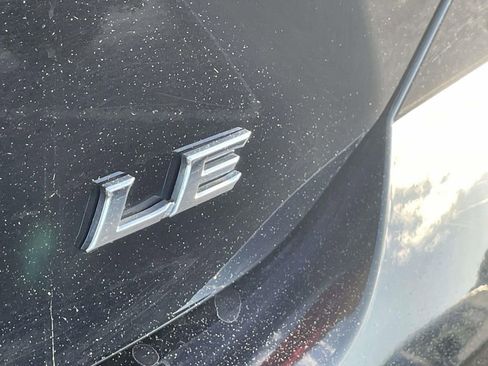 Used 2025 Toyota Camry LE image 9
