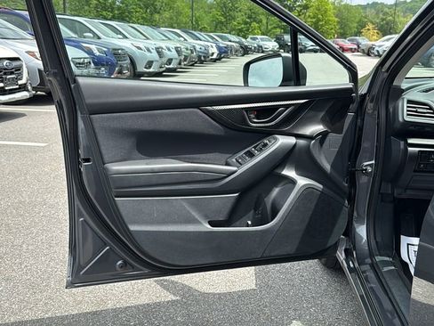 Used 2019 Subaru Impreza 2.0i w/ Eyesight AWD/4WD image 9