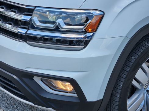 Used 2019 Volkswagen Atlas SEL AWD/4WD image 28