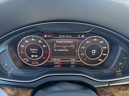 Used 2018 Audi Q5 2.0T Premium Plus w/ Premium Plus Package AWD/4WD image 12