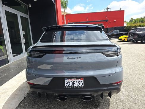 Used 2022 Porsche Cayenne Turbo GT AWD/4WD image 5