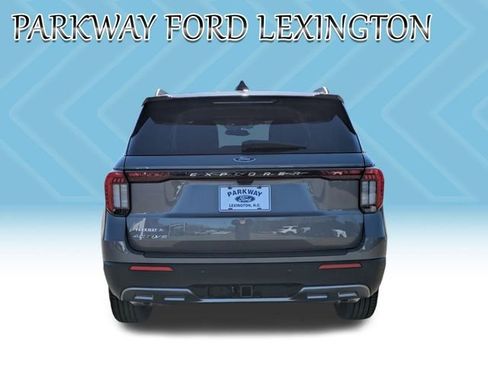 New 2026 Ford Explorer Active w/ Active Comfort Package image 6