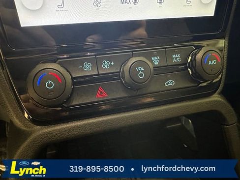 Used 2024 Ford Ranger XLT w/ Technology Package image 13