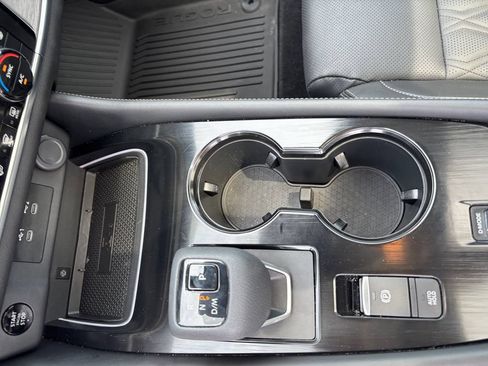 Used 2025 Nissan Rogue Platinum w/ Tech Package FWD image 36