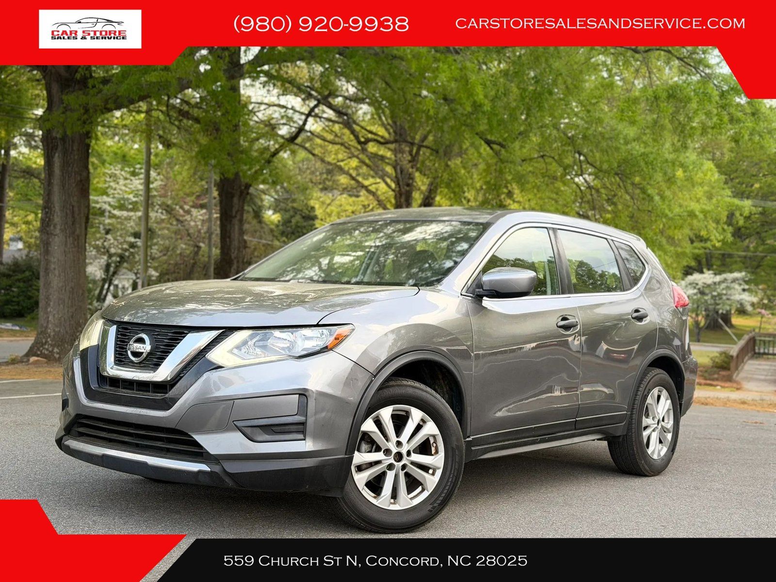 Used 2017 Nissan Rogue S FWD image 1