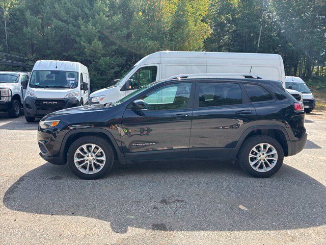 Used 2020 Jeep Cherokee Latitude FWD image 4