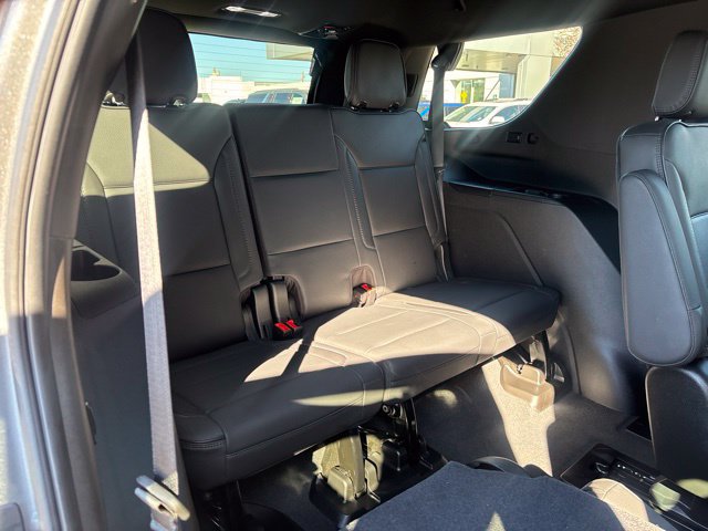 Used 2021 GMC Yukon Denali w/ Denali Ultimate Package AWD/4WD image 41