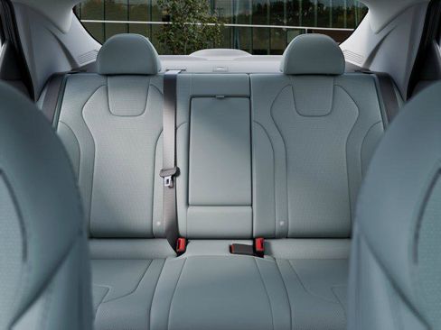 New 2026 Hyundai Elantra Limited image 13