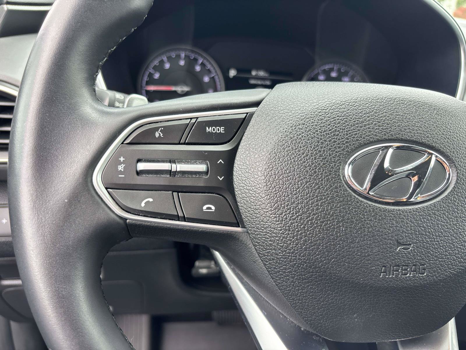 Used 2023 Hyundai Santa Fe SEL w/ Cargo Package AWD/4WD image 17