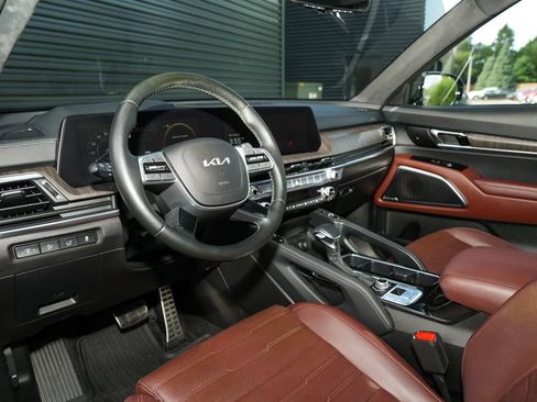 Used 2023 Kia Telluride SX Prestige AWD/4WD image 4