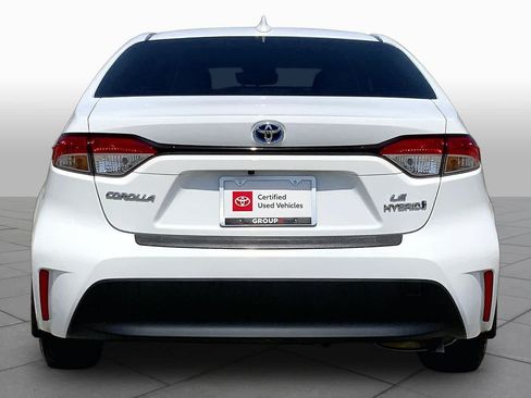 Used 2024 Toyota Corolla LE FWD image 5