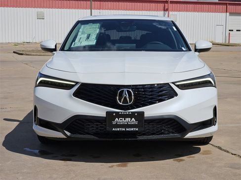 New 2025 Acura Integra image 2